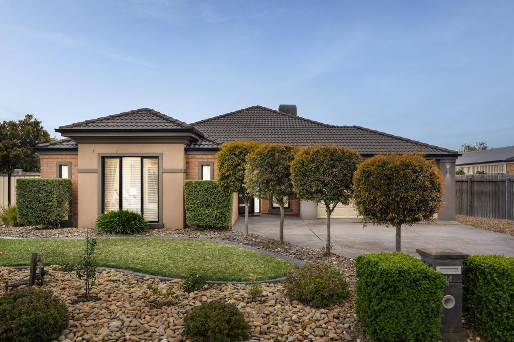 14 Chestnut Way, Sunbury, VIC 3429
