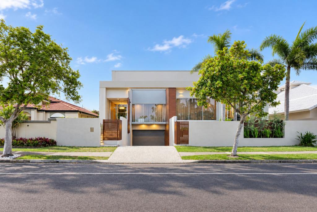 84 Mooloolah Dr, Mooloolaba, QLD 4557