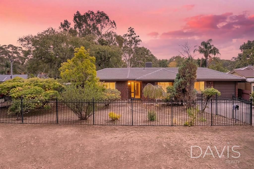 61 Littler Dr, Fairview Park, SA 5126