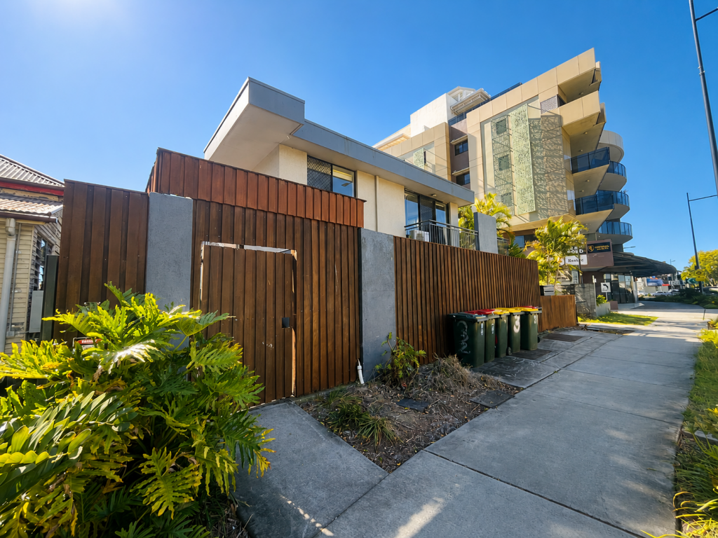 3/574 Kingsford Smith Dr, Hamilton, QLD 4007