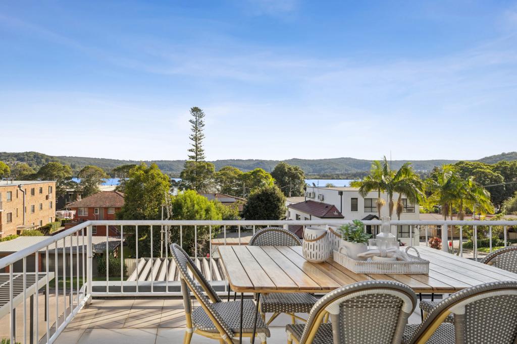 6/11 Lynn Ave, Point Frederick, NSW 2250