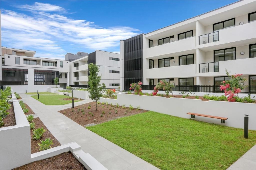 310/92 Ballymore Ave, North Kellyville, NSW 2155
