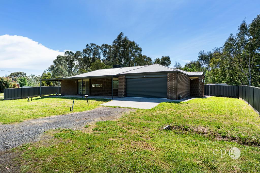 61 Elizabeth St, Campbells Creek, VIC 3451