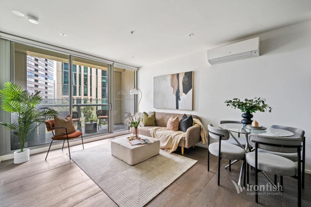 1107e/888 Collins St, Docklands, VIC 3008