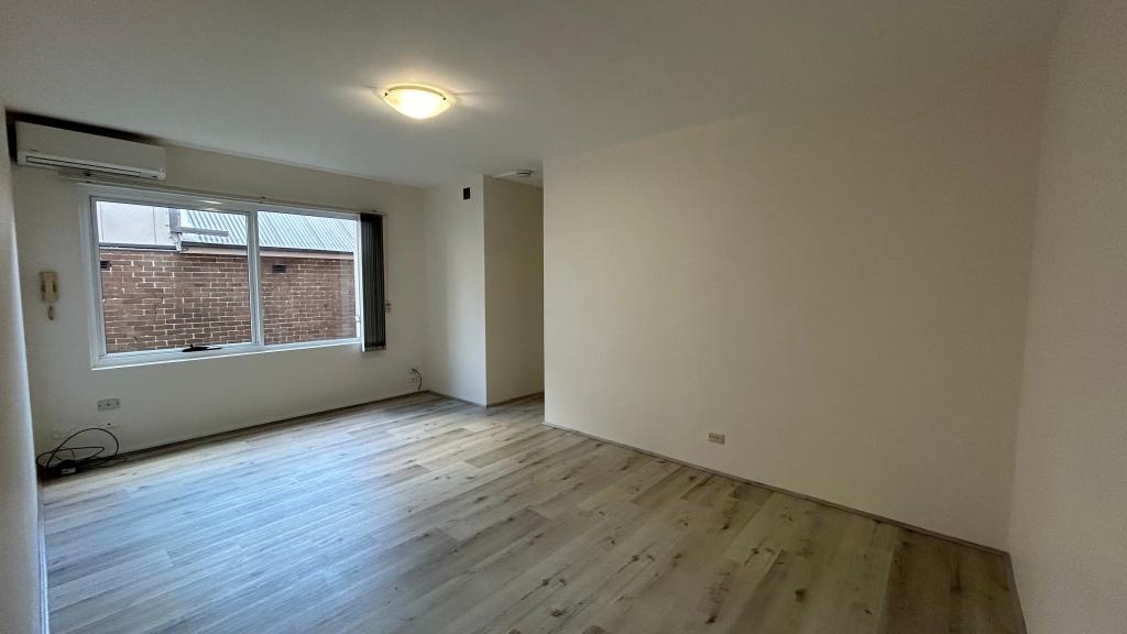 2/15 Sebastopol St, Enmore, NSW 2042