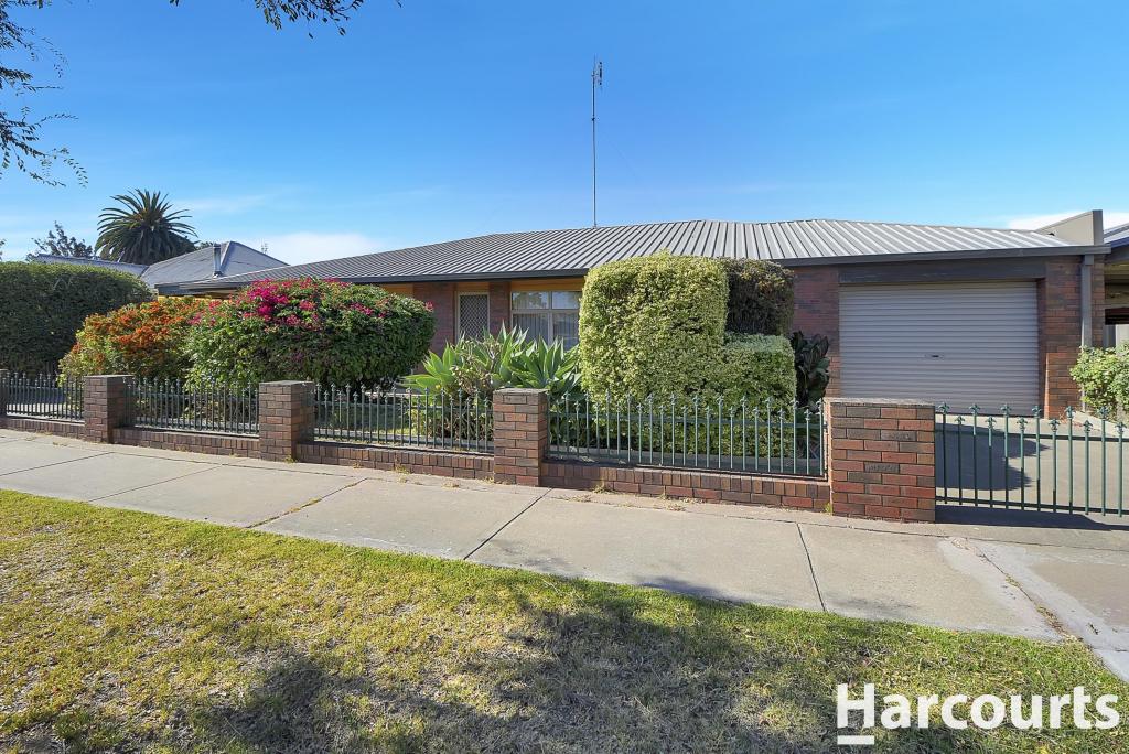 10 Bowden St, Horsham, VIC 3400