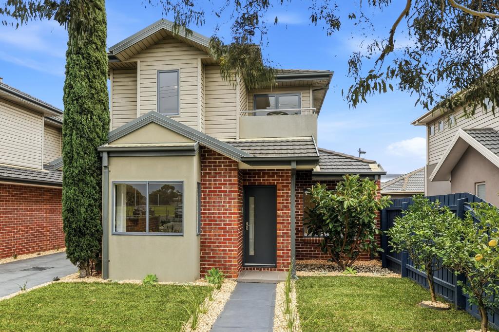 2/15 Carmen St, Newport, VIC 3015