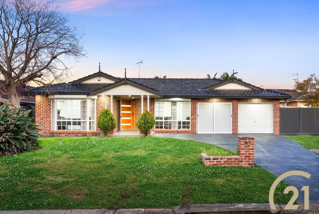 4 Palm Cl, Green Valley, NSW 2168