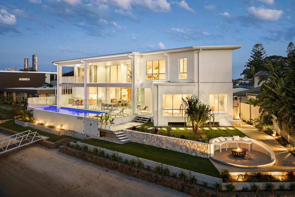 75 Kalimna Dr, Broadbeach Waters, QLD 4218