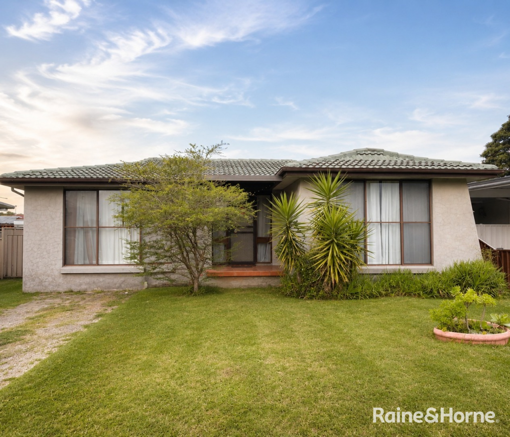 10 Brier Cres, Quakers Hill, NSW 2763