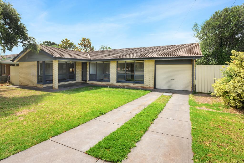 13 Inverness Ave, Morphett Vale, SA 5162