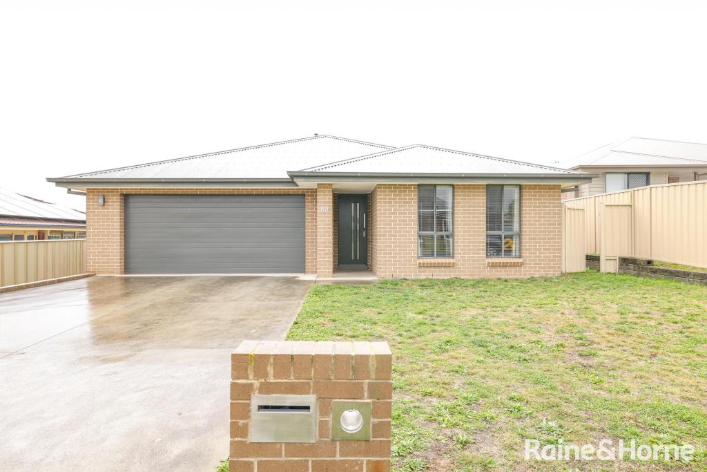 53 Amber Cl, Kelso, NSW 2795