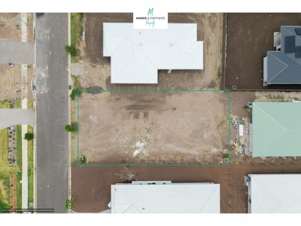 LOT 31/7 GRASSBIRD CCT, WONDUNNA, QLD 4655