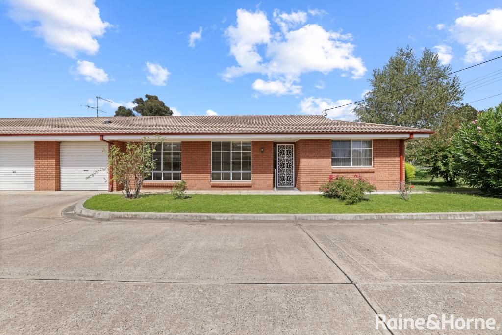 1/214 HAVANNAH ST, SOUTH BATHURST, NSW 2795