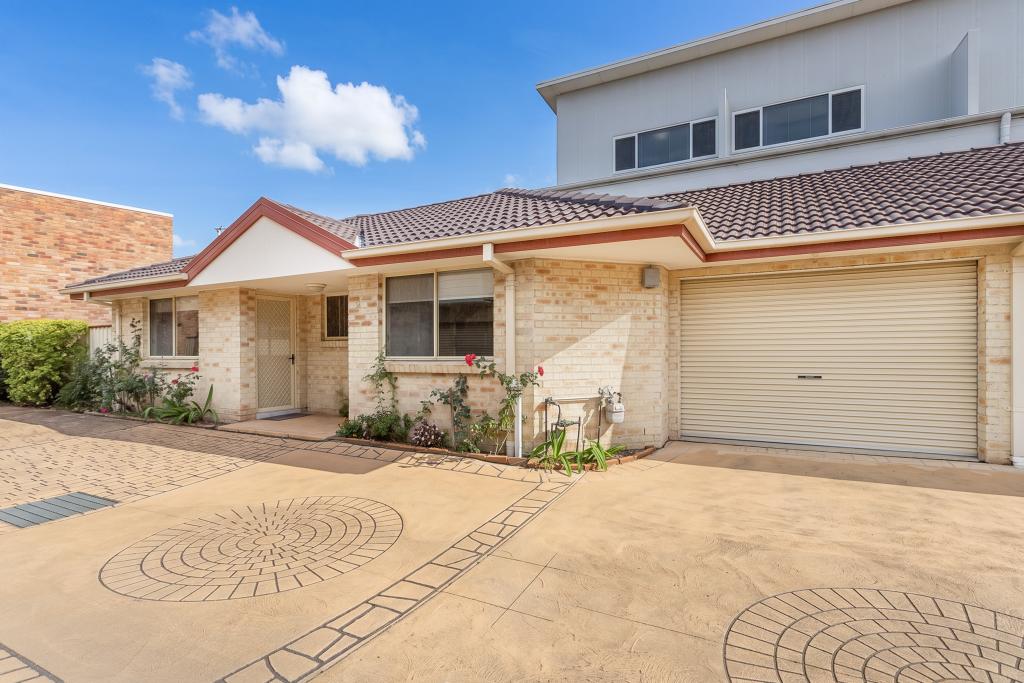 2/18 Osborne St, Dapto, NSW 2530