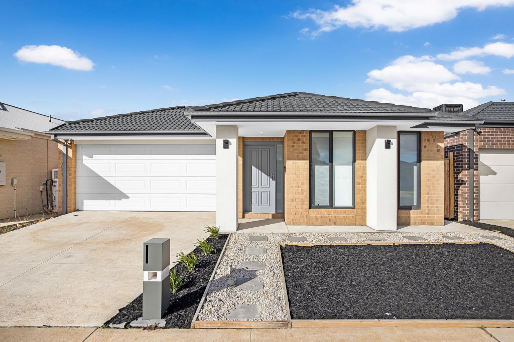 12 WATERCOURSE AVE, LARA, VIC 3212
