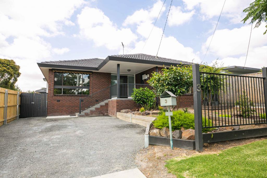 3 Slingsby Ave, Beaconsfield, VIC 3807