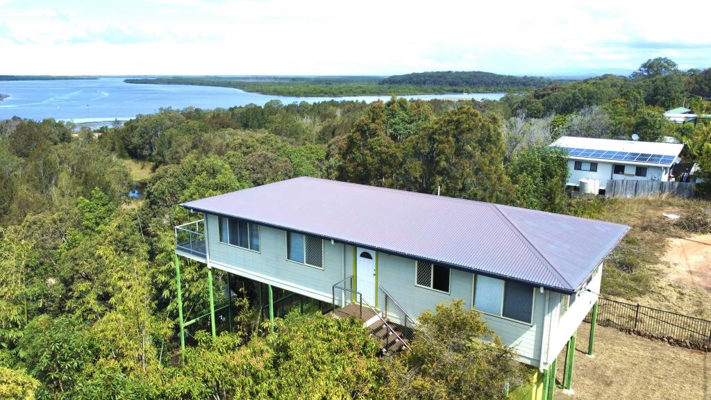 26 Crescent Dr, Russell Island, QLD 4184