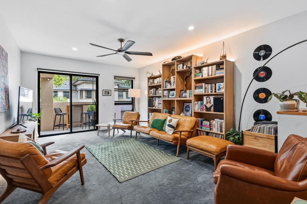 19/1-15 Geraldton Dr, Robina, QLD 4226