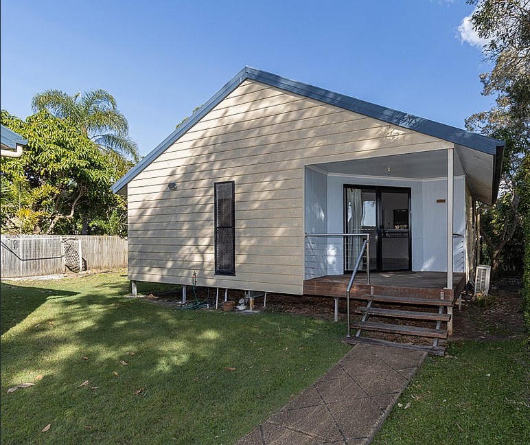 1/17 Truro St, Torquay, QLD 4655