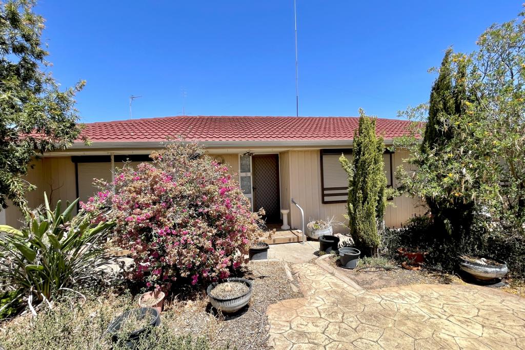 8 Adams Tce, Wudinna, SA 5652