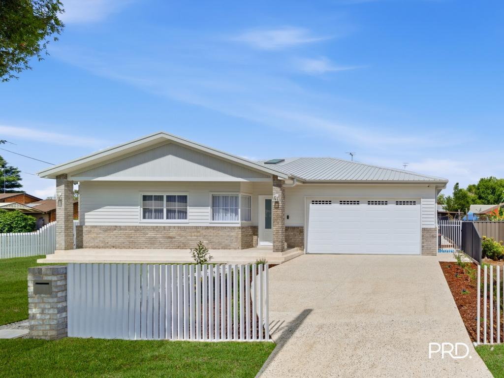 32 Emerald St, Emu Plains, NSW 2750