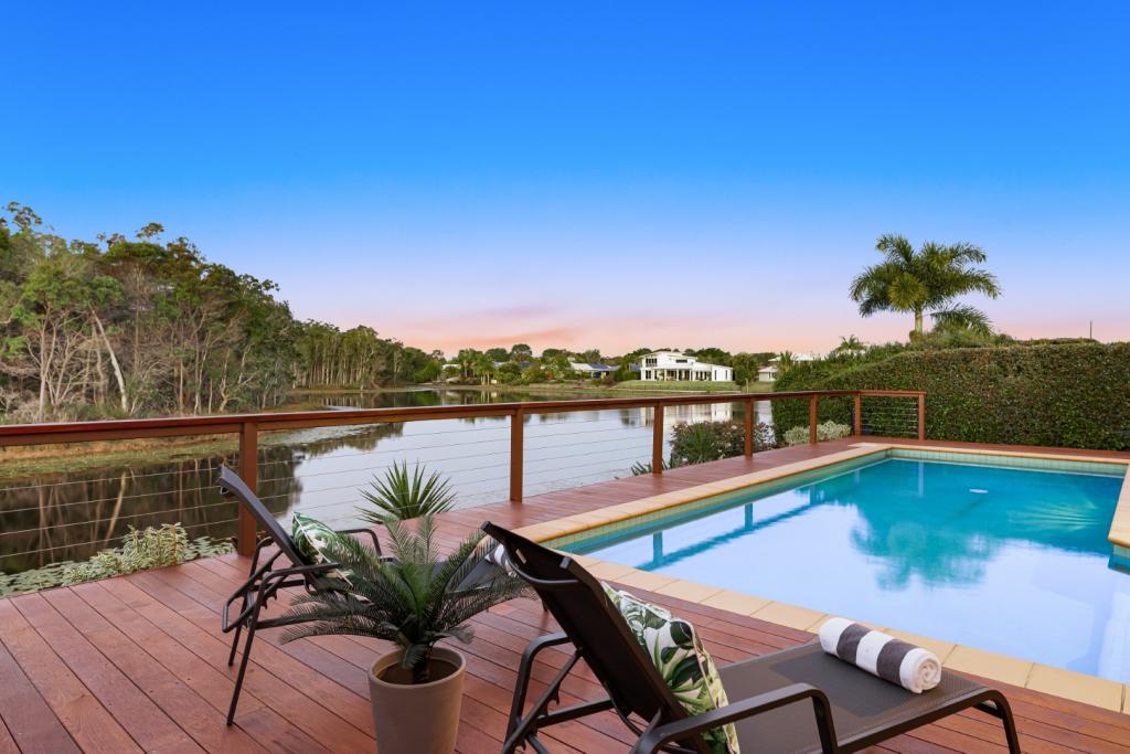12 Wallaby Cct, Pelican Waters, QLD 4551