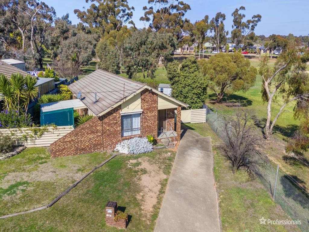 6 Hillview Ave, Maryborough, VIC 3465