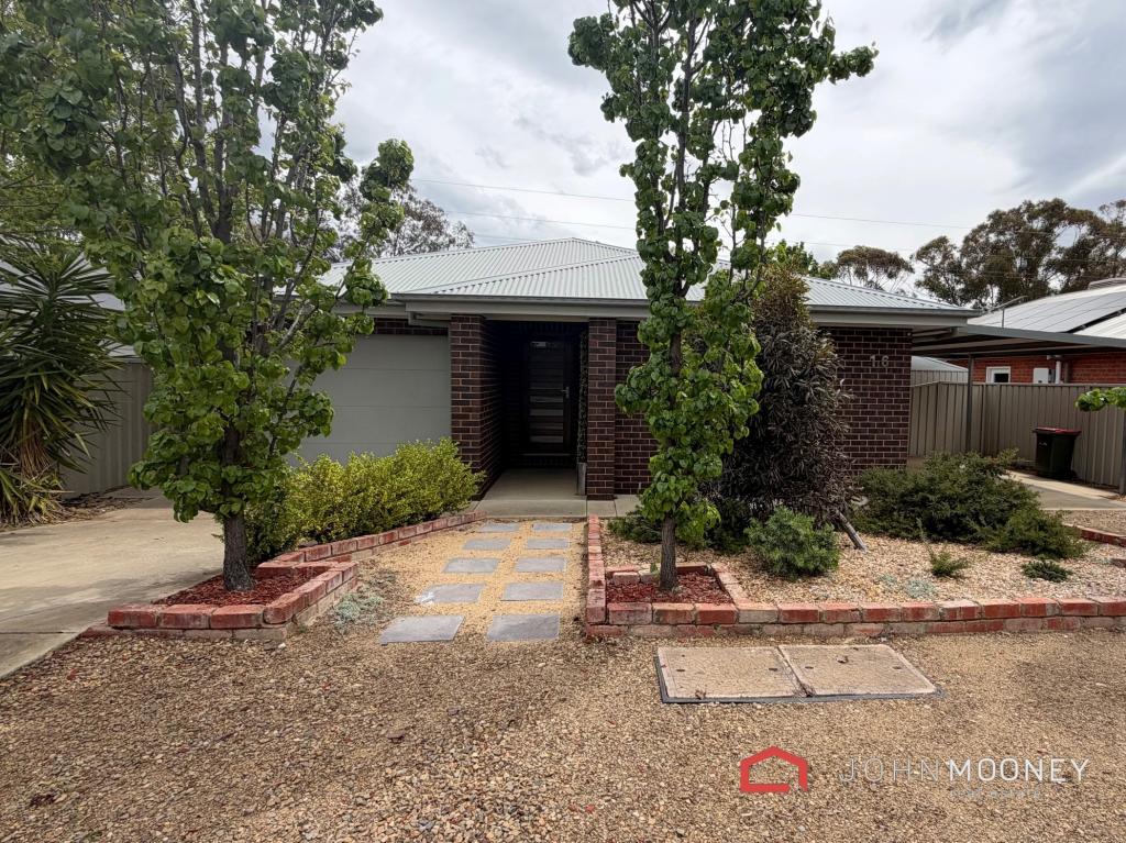 16 Peacock Dr, Turvey Park, NSW 2650