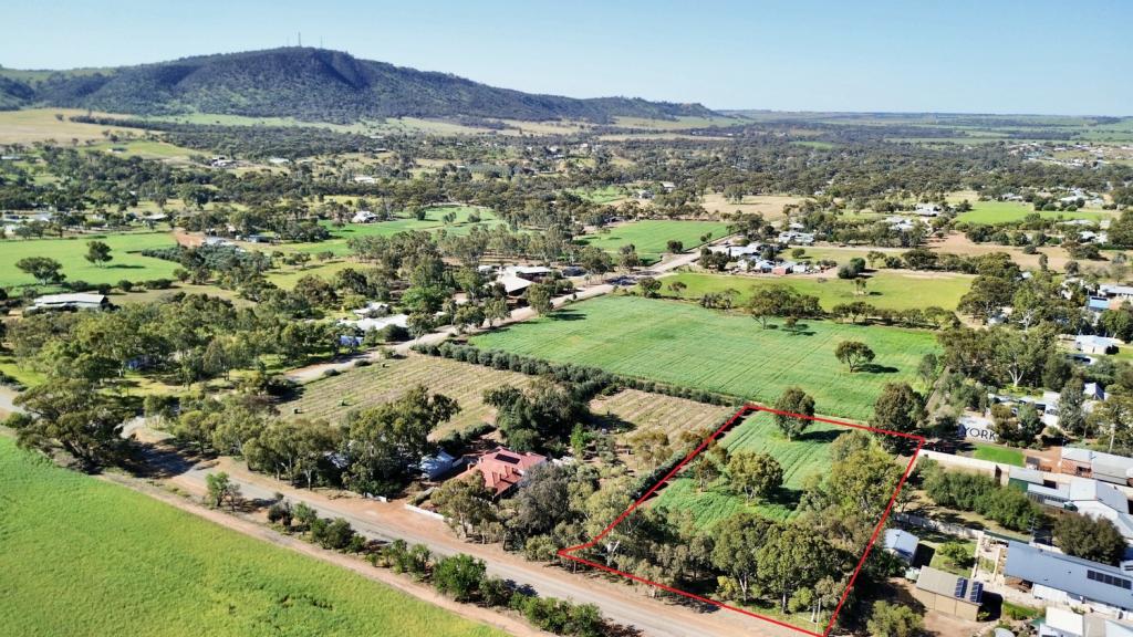 92 Ulster Rd, York, WA 6302