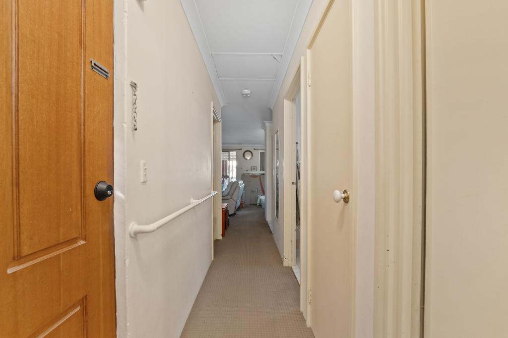 6/9 Merope Cl, Rockingham, WA 6168
