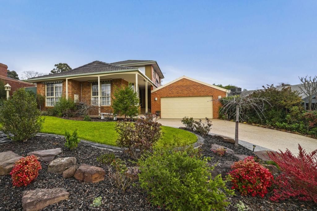 19 Howell Dr, Berwick, VIC 3806