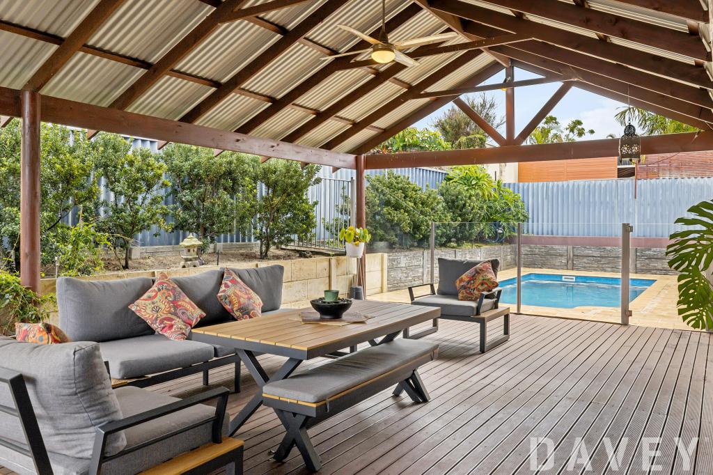 25 Fontley Rd, Kingsley, WA 6026