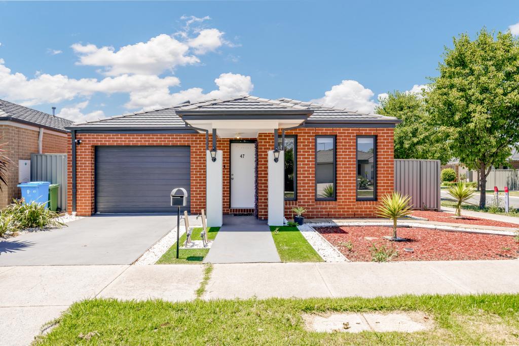 47 Mcewan Dr, Cranbourne East, VIC 3977