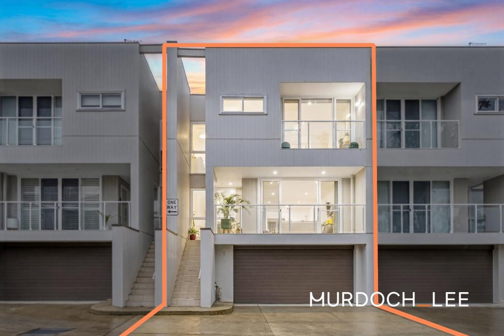 5 Chloe Cct, Norwest, NSW 2153