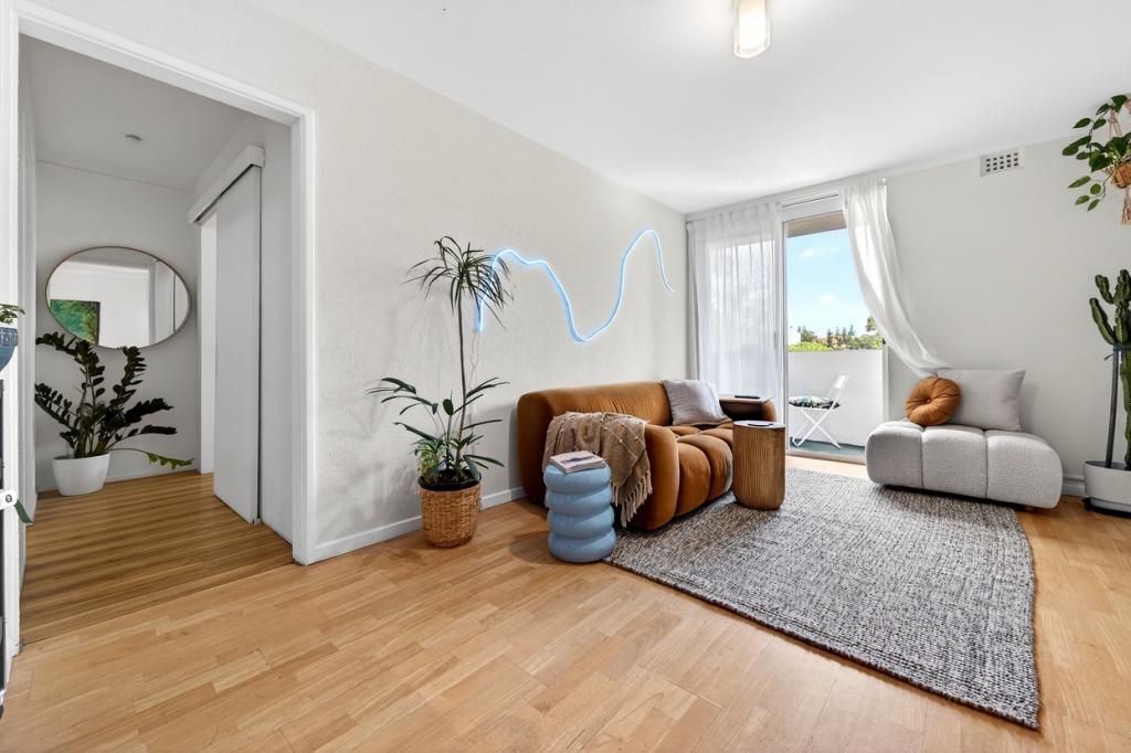 58/4 DOVER CT, MOSMAN PARK, WA 6012