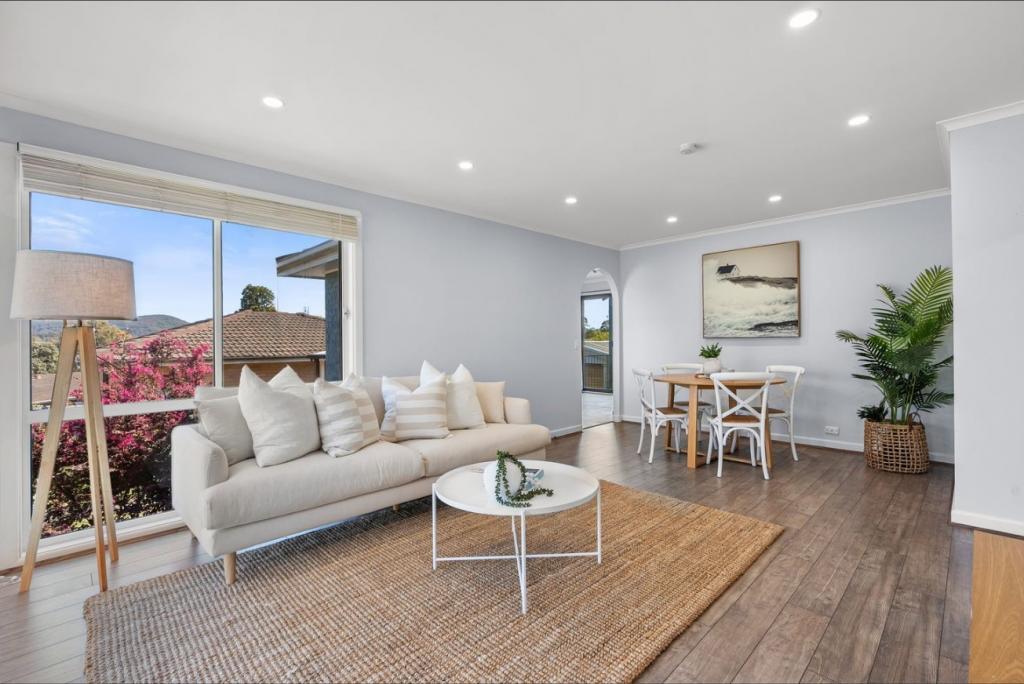 7 Hibiscus Cl, Bateau Bay, NSW 2261