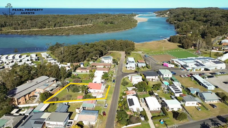 2 Christine St, Sussex Inlet, NSW 2540