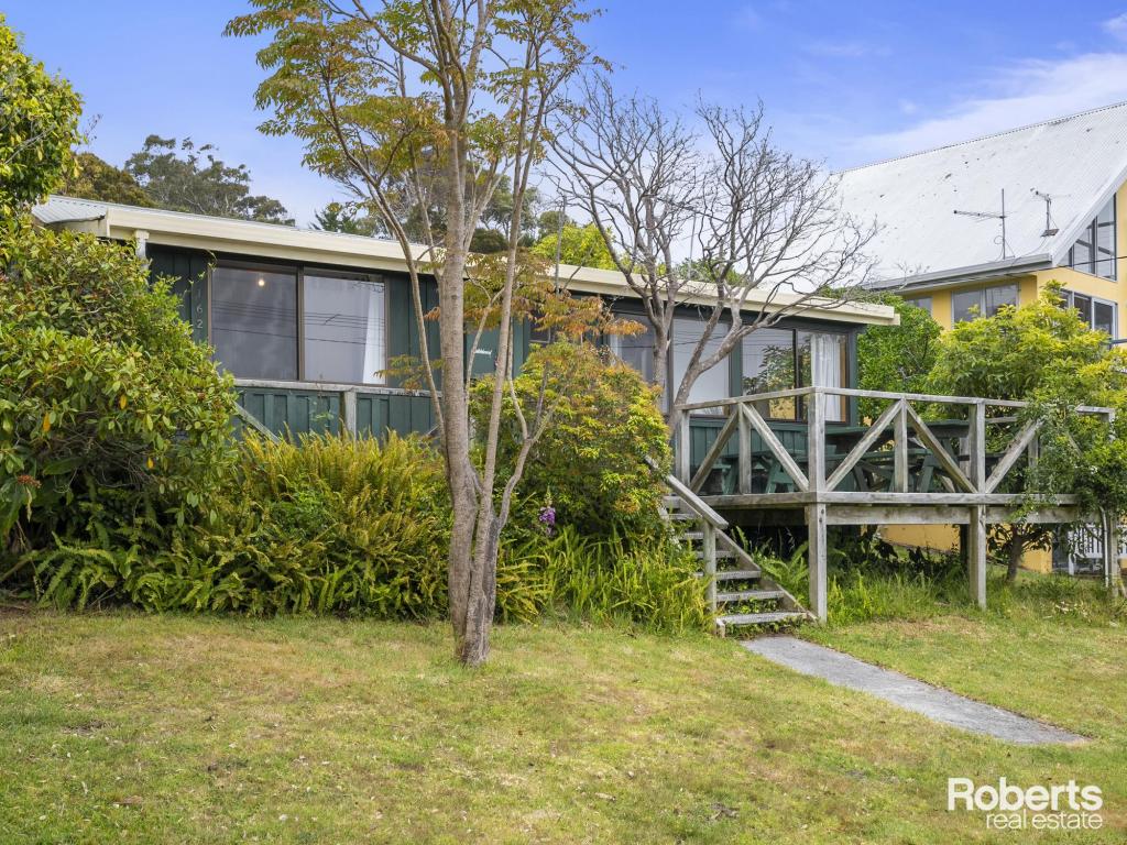 162 Tasman Hwy, Bicheno, TAS 7215