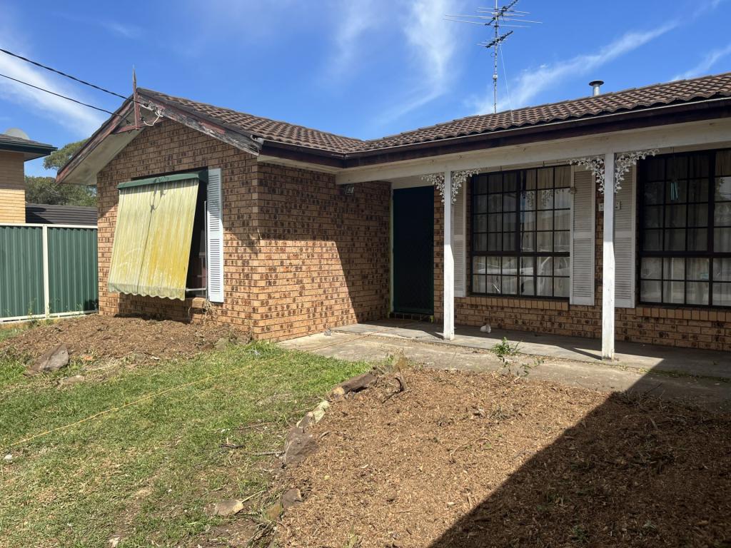 103 Taylor St, Condell Park, NSW 2200