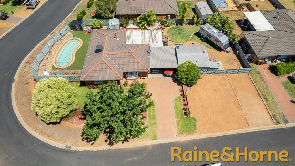 38 Meadowbank Dr, Dubbo, NSW 2830