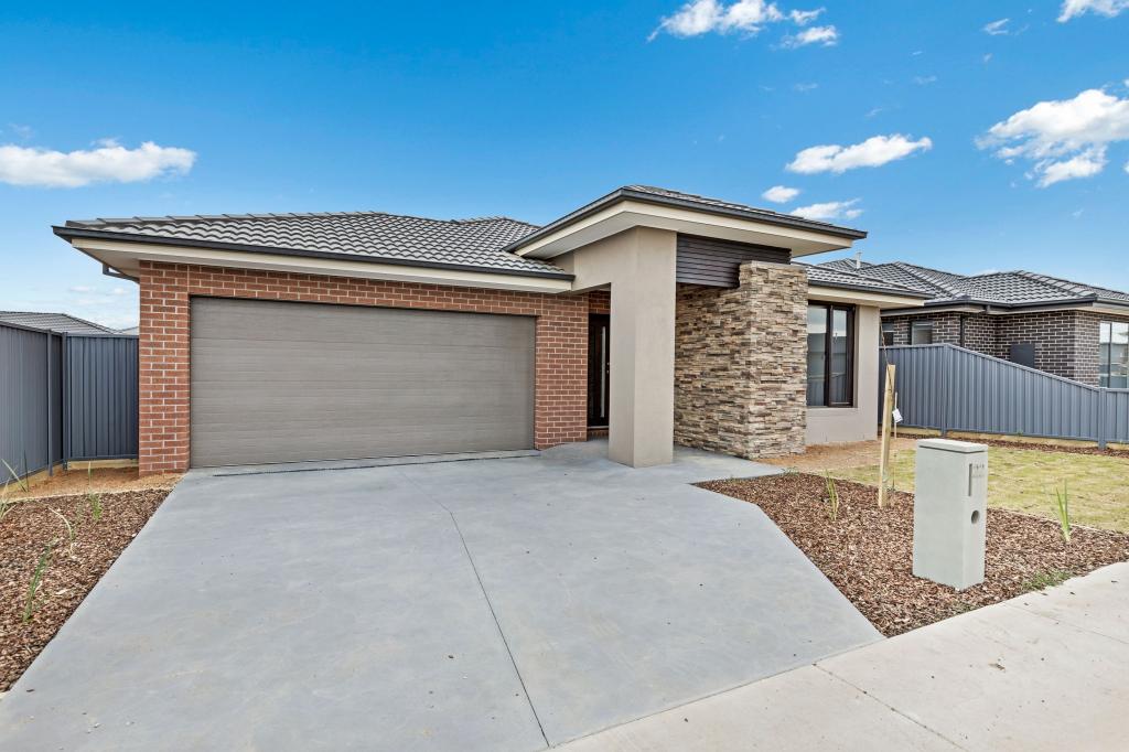 22 Longford Rd, Alfredton, VIC 3350