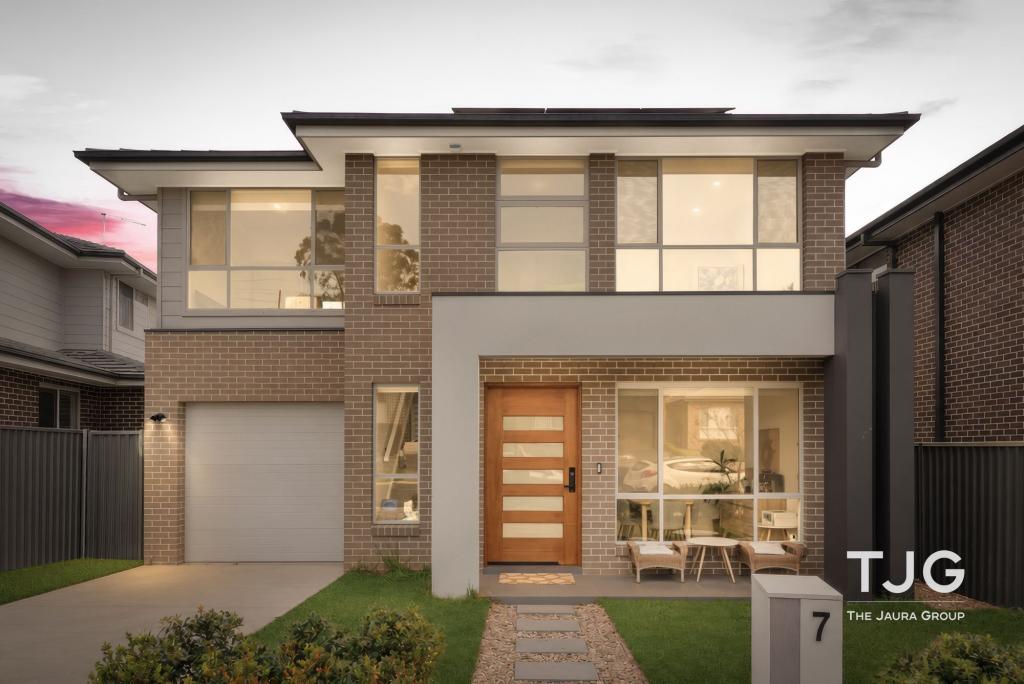 7 CONSTELLATION AVE, BOX HILL, NSW 2765