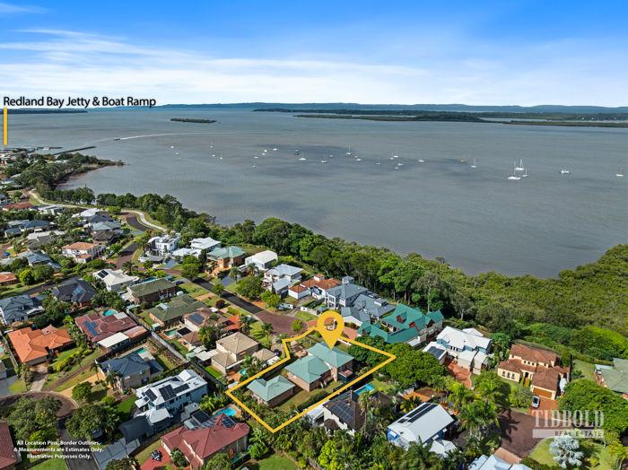 6 BARTLETT TCE, REDLAND BAY, QLD 4165