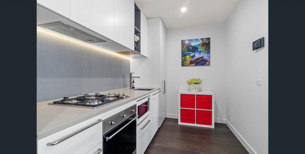 705/9-11 Ellingworth Pde, Box Hill, VIC 3128