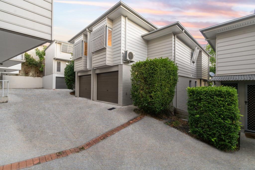 11/8 Eric Rd, Holland Park, QLD 4121