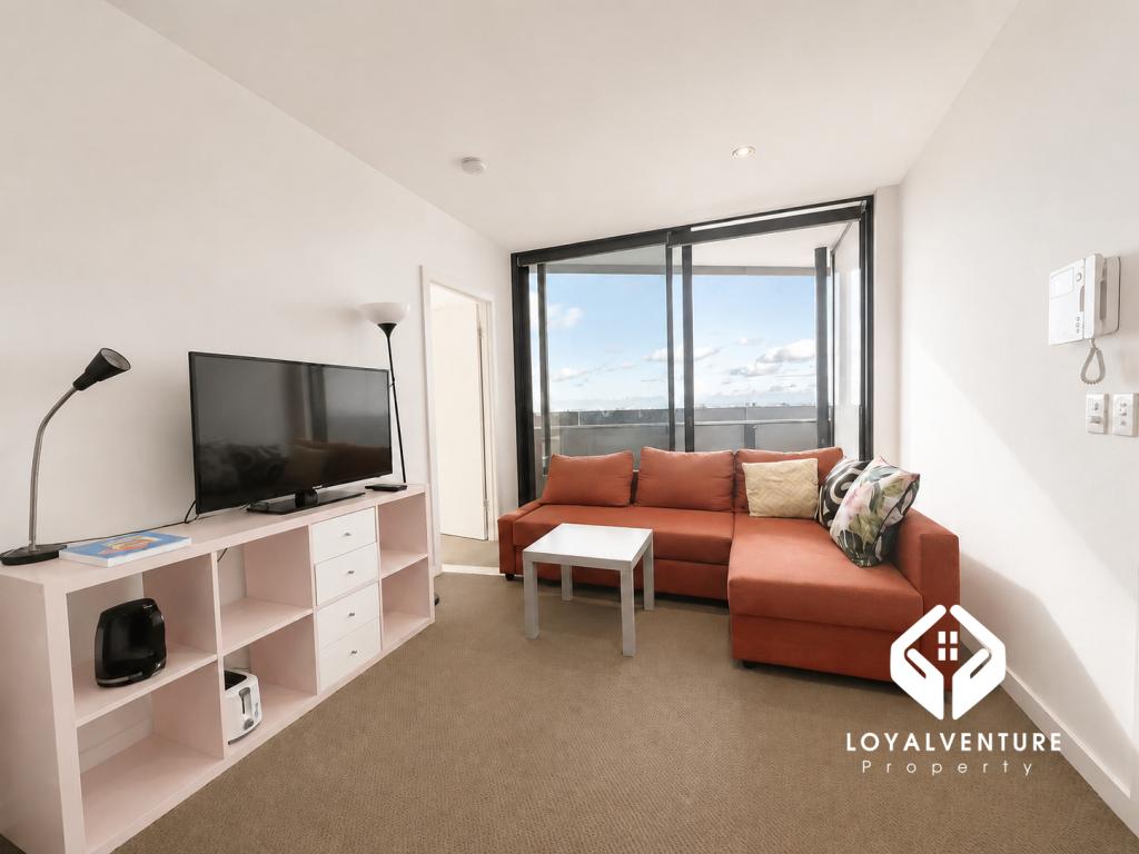 2120/551 SWANSTON ST, CARLTON, VIC 3053