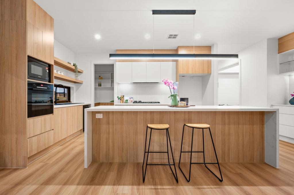 2 Mccauley Ave, Googong, NSW 2620