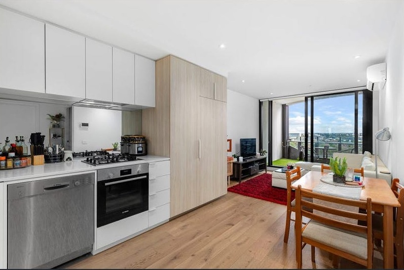 502/5 JOSEPH RD, FOOTSCRAY, VIC 3011