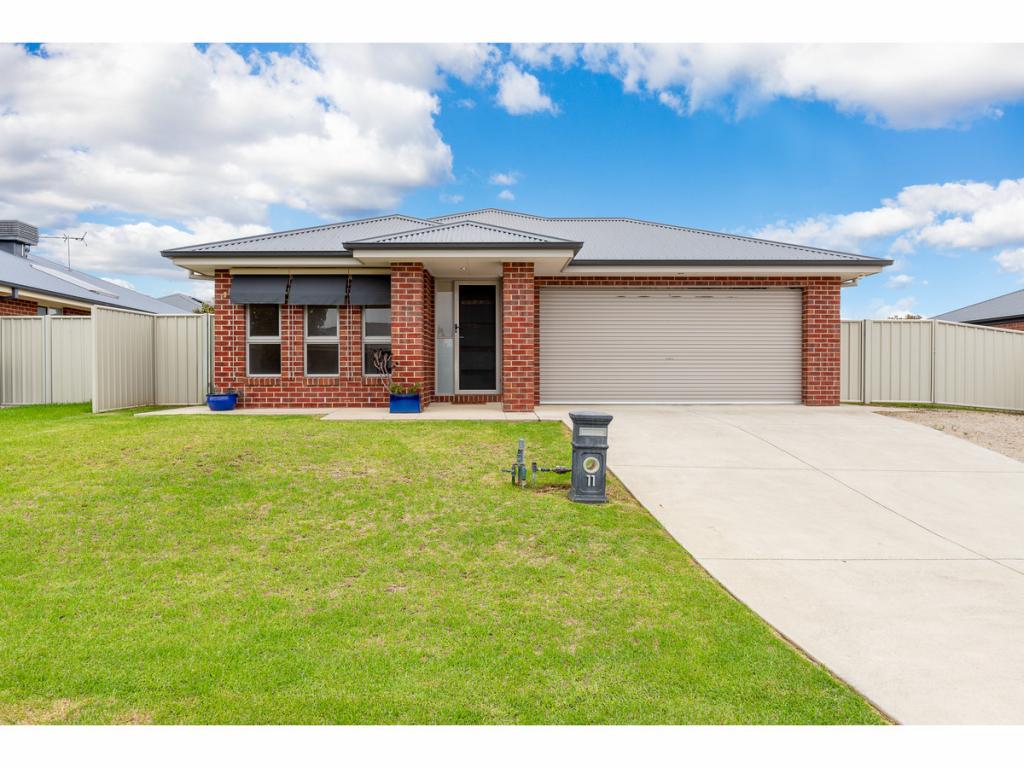 11 Darling St, West Wodonga, VIC 3690